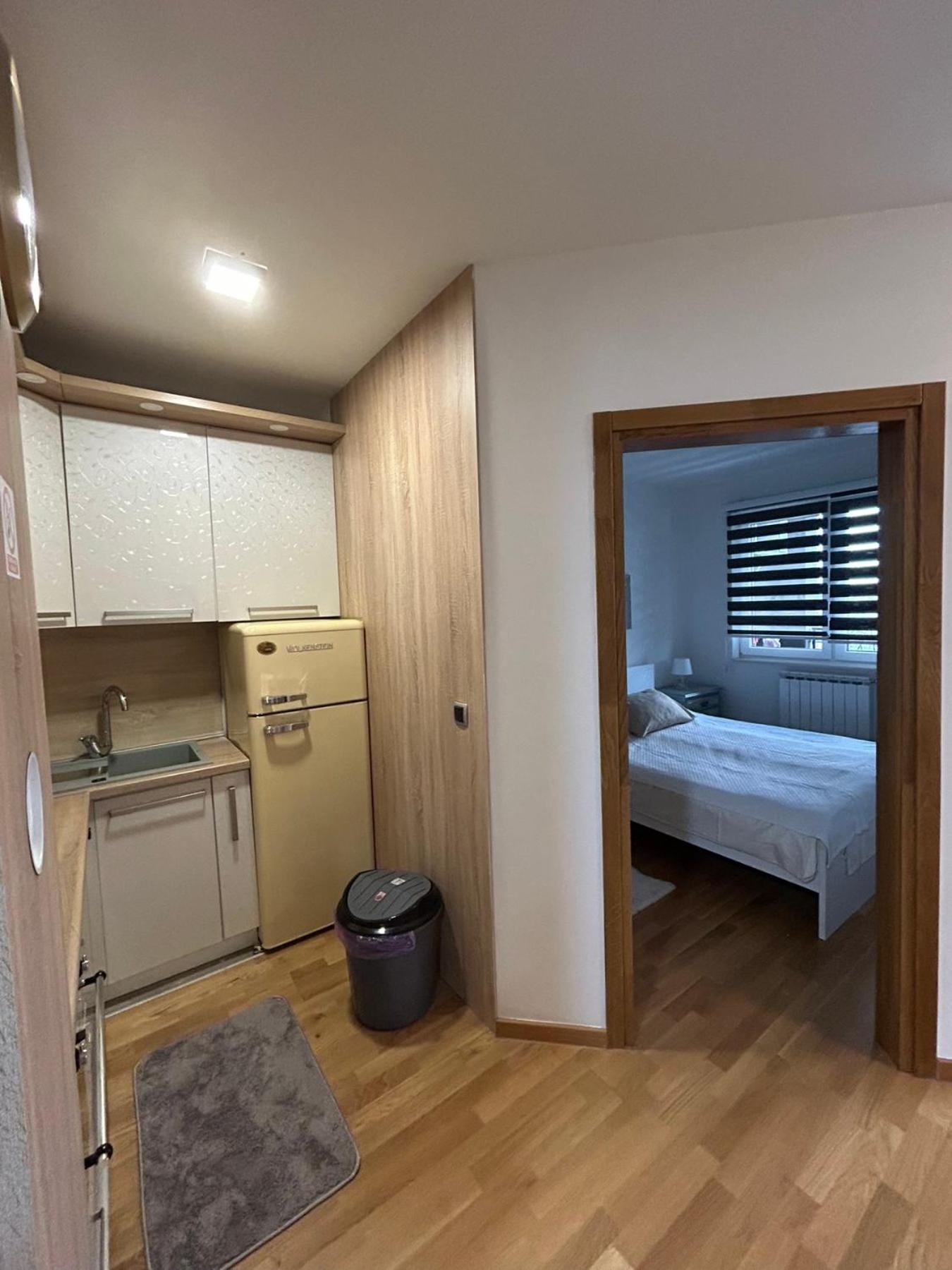 Bulevar Deluxe 1 Parking Free Apartment Sarajevo