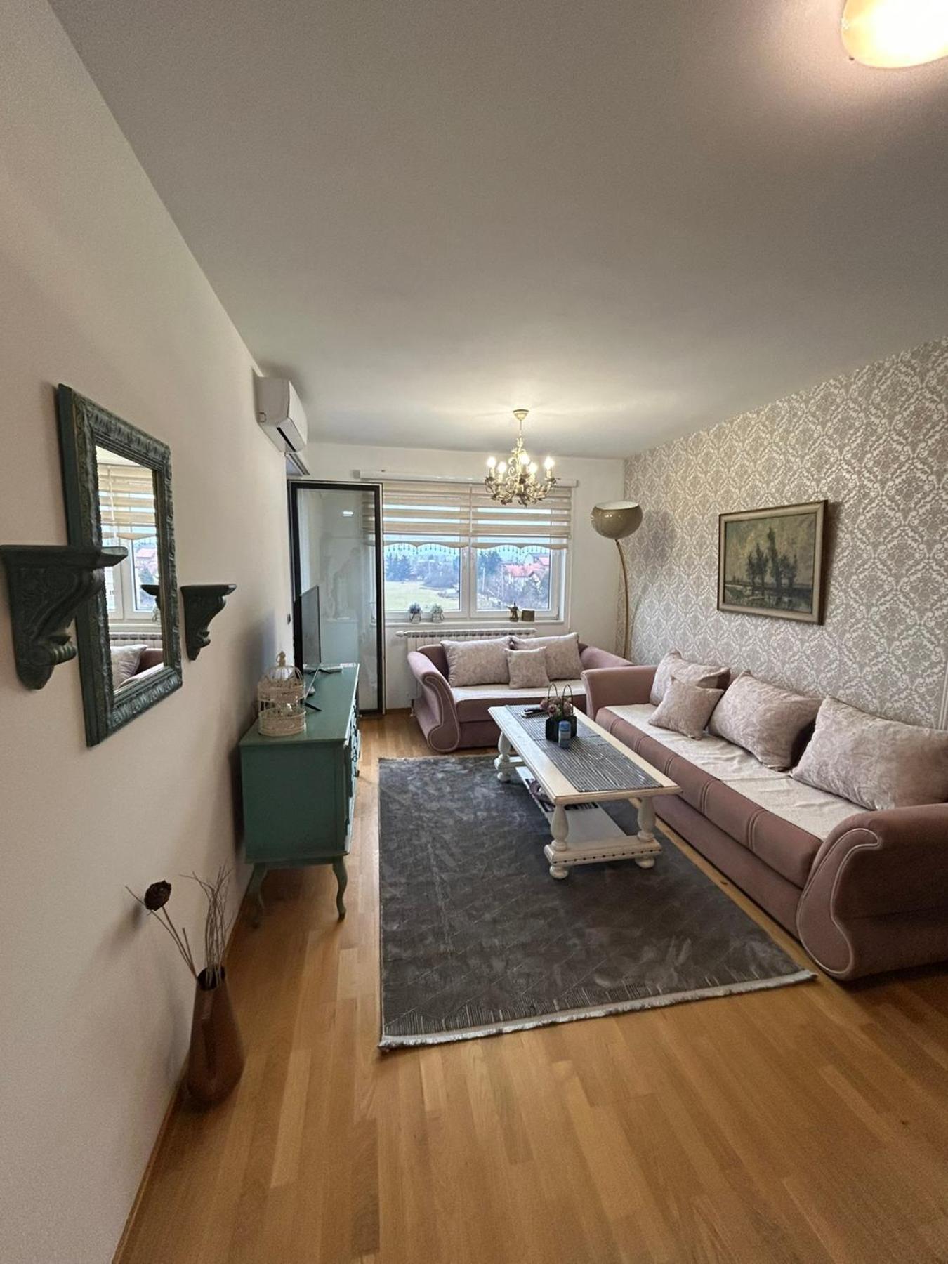 Bulevar Deluxe 1 Parking Free